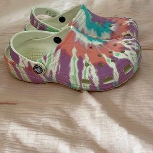 Kids Crocs size 5. Used Condition but plenty of life left.